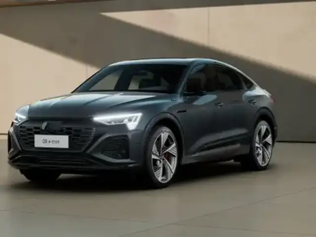 AUDI Q8 E-TRON 55 ELÉTRICO SPORTBACK LAUNCH EDITION QUATTRO em Belo Horizonte, MG