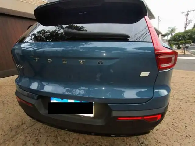 VOLVO XC40 P6 RECHARGE ELECTRIC PLUS em Bauru, SP