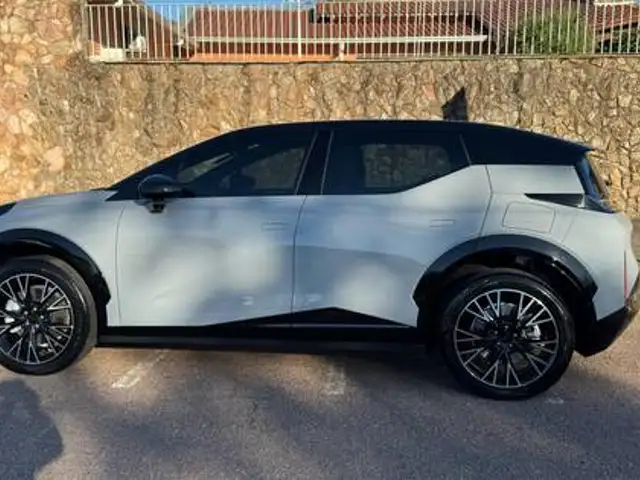 ZEEKR X 66 KW ELÉTRICO FLAGSHIP AWD em Sapucaia do Sul, RS