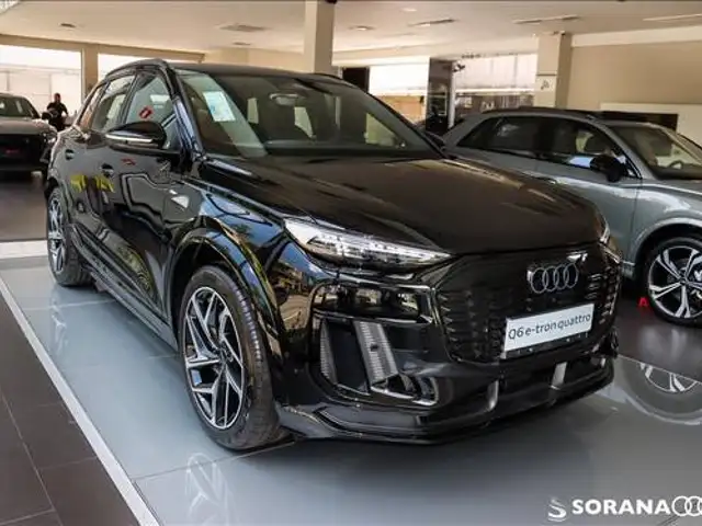 AUDI Q6 E-TRON 100 KW ELÉTRICO PERFORMANCE BLACK QUATTRO em São Paulo, SP