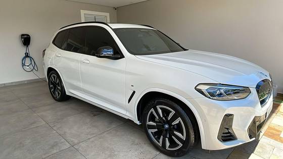 BMW iX3 ELÉTRICO M SPORT em Botucatu, SP