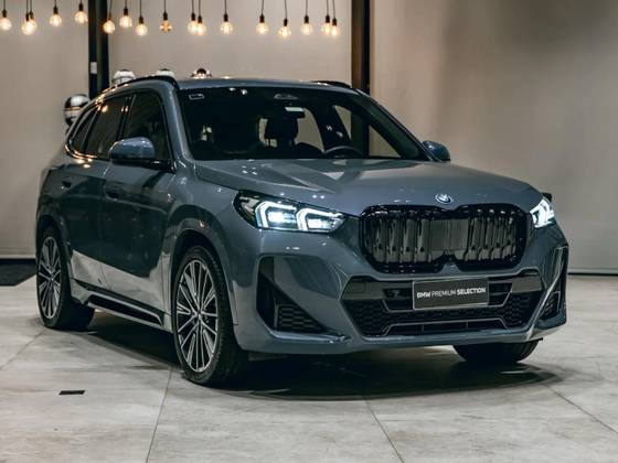 BMW iX1 ELÉTRICO XDRIVE30 M SPORT em Itajaí, SC