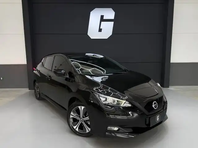 NISSAN LEAF B12P 40 ELÉTRICO em Guaramirim, SC