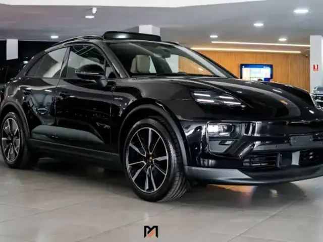 PORSCHE MACAN 4 ELÉTRICO em Goiânia, GO