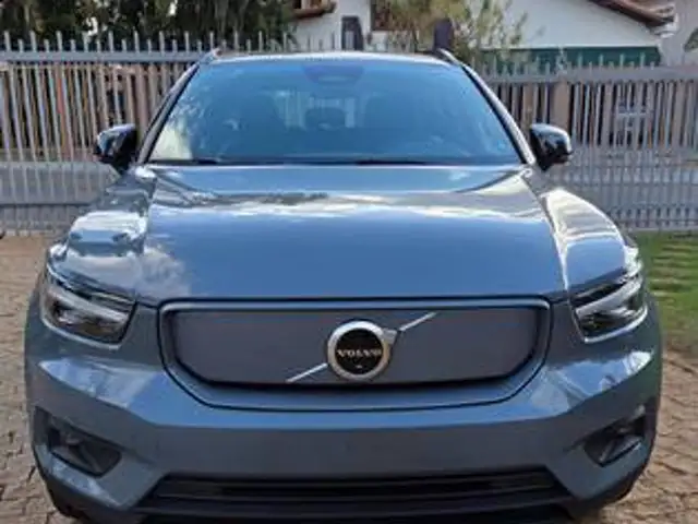 VOLVO XC40 P8 RECHARGE ELECTRIC BEV PURE AWD em Brasília, DF