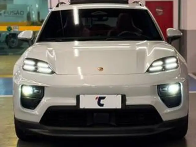 PORSCHE MACAN 4 ELÉTRICO em Brasília, DF