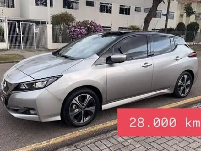 NISSAN LEAF B12P 40 ELÉTRICO em Curitiba, PR