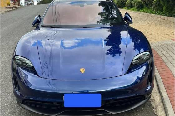 PORSCHE TAYCAN 4S ELÉTRICO em Joinville, SC
