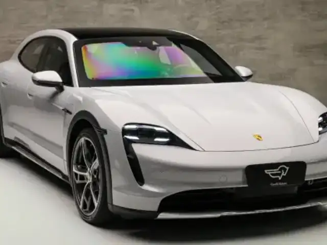 PORSCHE TAYCAN 4 CROSS TURISMO ELÉTRICO em São Paulo, SP