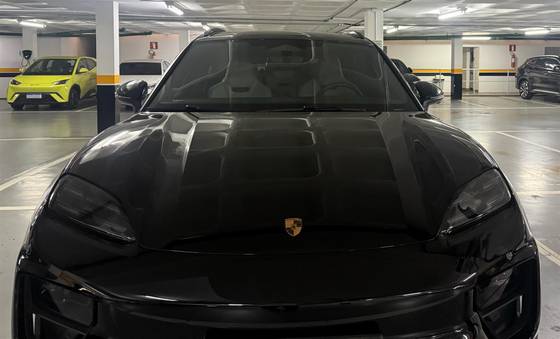 PORSCHE MACAN 4S ELÉTRICO em Belo Horizonte, MG