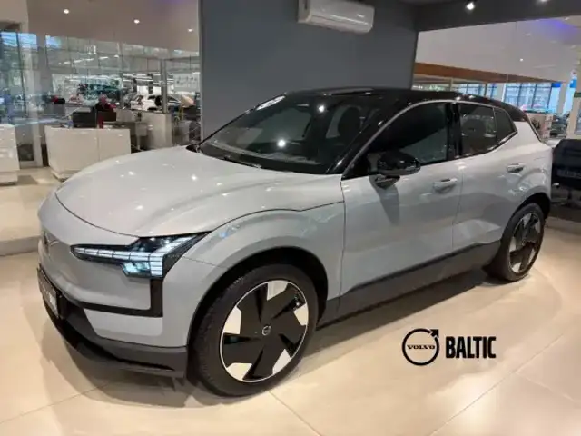 VOLVO EX30 69 KW ELÉTRICO PLUS em Santos, SP