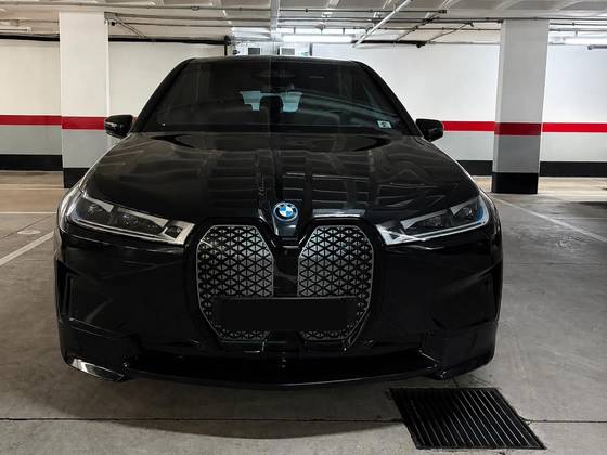 BMW iX ELÉTRICO XDRIVE40 em Sorocaba, SP
