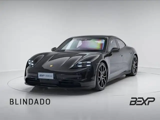 PORSCHE TAYCAN 4S ELÉTRICO em São Paulo, SP