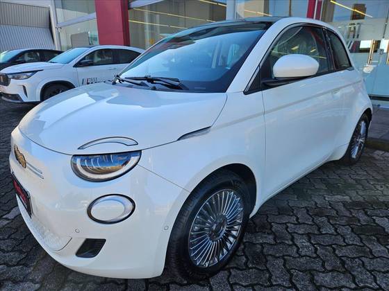 FIAT 500e ICON ELÉTRICO em Porto Alegre, RS