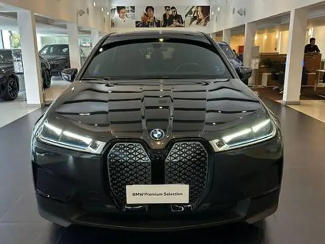 BMW iX ELÉTRICO XDRIVE40 em São José, SC