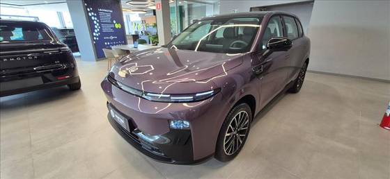 LEAPMOTOR B10 56,2 KW BEV em São Paulo, SP