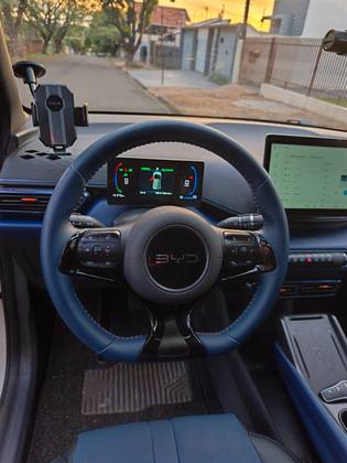 BYD DOLPHIN MINI 38 KW ELÉTRICO GS em Maringá, PR