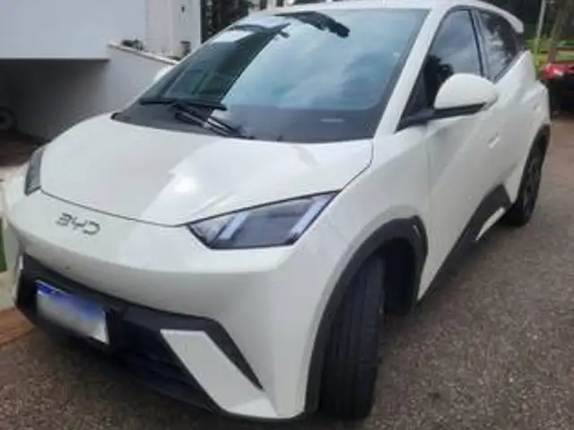 BYD DOLPHIN MINI 38 KW ELÉTRICO 5L em Uberaba, MG