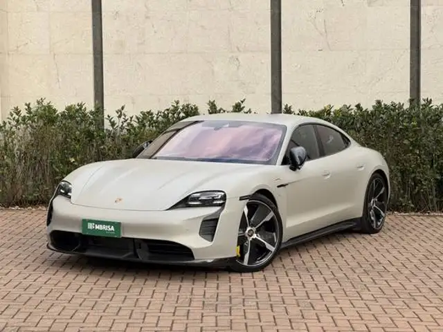 PORSCHE TAYCAN TURBO S ELÉTRICO em Belo Horizonte, MG