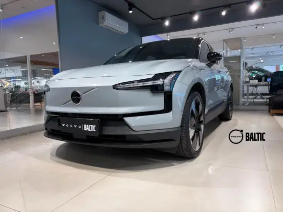 VOLVO EX30 69 KW ELÉTRICO ULTRA em Santos, SP