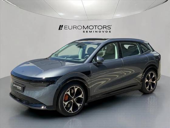ZEEKR 7X 100 KW ELÉTRICO FLAGSHIP AWD em São José do Rio Preto, SP