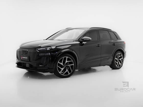 AUDI Q6 E-TRON 100 KW ELÉTRICO PERFORMANCE BLACK QUATTRO em Curitiba, PR