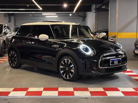 MINI COOPER SE EXCLUSIVE 2P ELÉTRICO em Brasília, DF