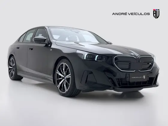 BMW i5 ELÉTRICO XDRIVE60 M SPORT em Campinas, SP