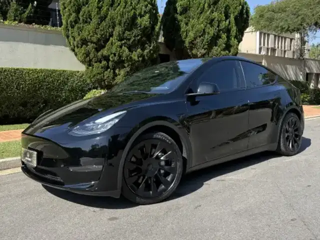 TESLA MODEL Y P100D LONG RANGE AWD ELÉTRICO em São Paulo, SP