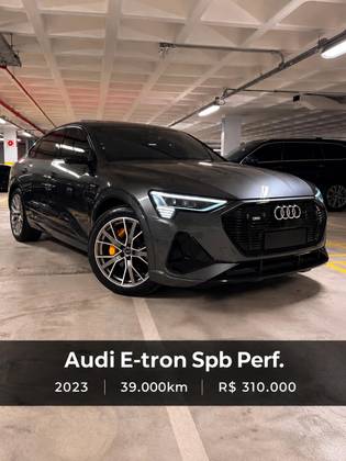 AUDI E-TRON ELÉTRICO SPORTBACK PERFORMANCE QUATTRO em Florianópolis, SC