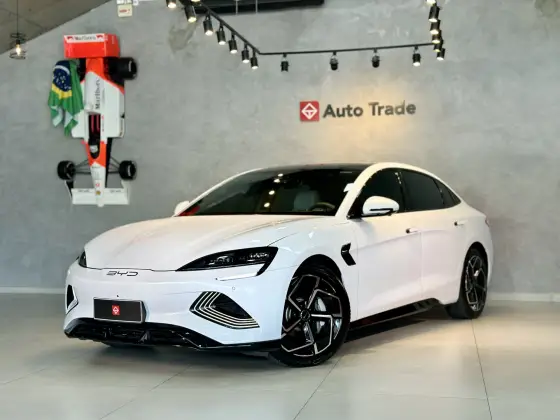 BYD SEAL 82,5 KW ELÉTRICO AWD em Joinville, SC
