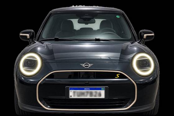MINI COOPER 49,2 KW ELÉTRICO 2P SE em Rio de Janeiro, RJ