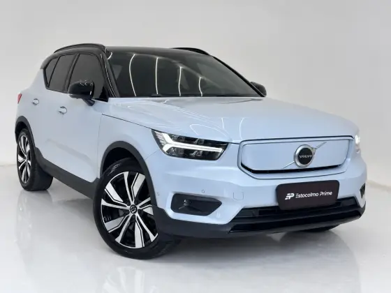 VOLVO XC40 P8 RECHARGE ELECTRIC BEV PURE AWD em Cuiabá, MT