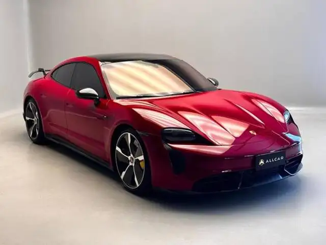 PORSCHE TAYCAN TURBO S ELÉTRICO em Vila Velha, ES