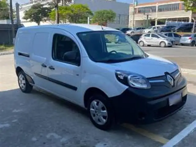 RENAULT KANGOO 44 KW Z.E. MAXI ELÉTRICO em Barueri, SP