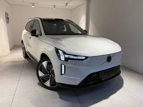 VOLVO EX90 P8 RECHARGE TWIN ELECTRIC PERFORMANCE ULTRA AWD em São Paulo, SP