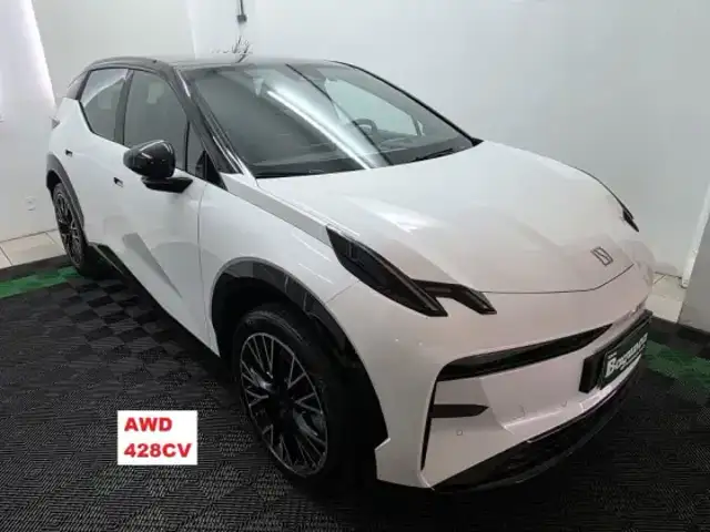 ZEEKR X 66 KW ELÉTRICO FLAGSHIP AWD em Novo Hamburgo, RS