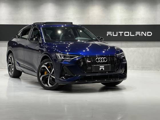 AUDI E-TRON ELÉTRICO SPORTBACK PERFORMANCE BLACK QUATTRO em São Paulo, SP