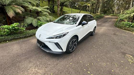 MG 4 64 KW ELÉTRICO LUXURY em Palmas, PR
