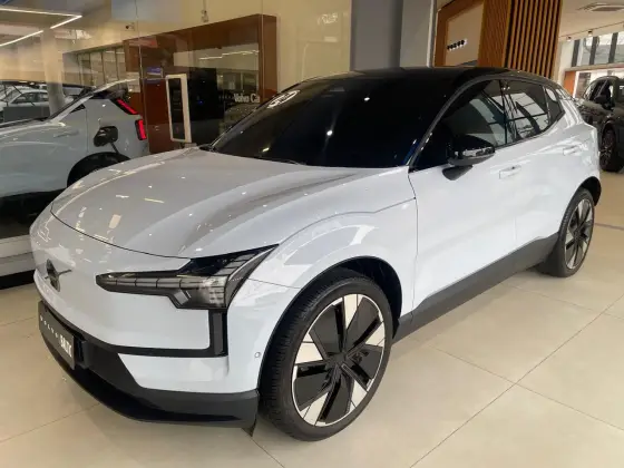 VOLVO EX30 69 KW ELÉTRICO ULTRA em Barueri, SP