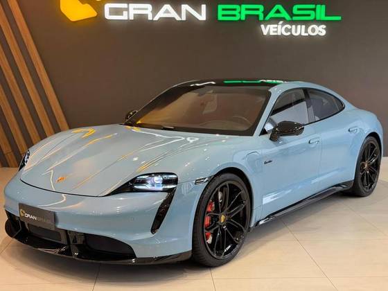 PORSCHE TAYCAN TURBO ELÉTRICO em Curitiba, PR