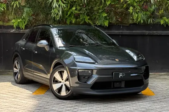 PORSCHE MACAN 4 ELÉTRICO em São Paulo, SP