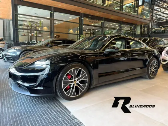 PORSCHE TAYCAN 4S ELÉTRICO em São Paulo, SP