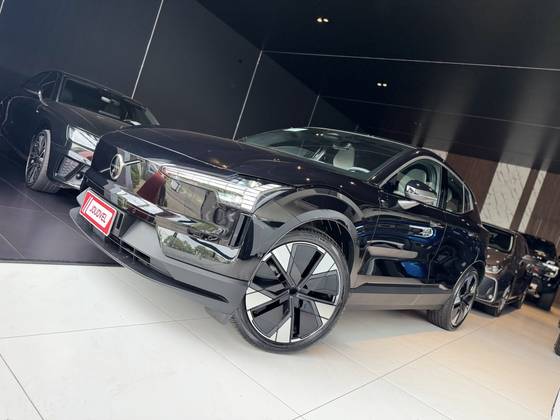VOLVO EX30 69 KW ELÉTRICO ULTRA em Americana, SP