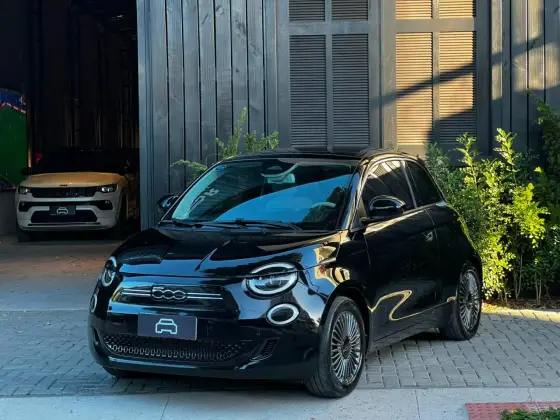 FIAT 500e ICON ELÉTRICO em Vitória, ES