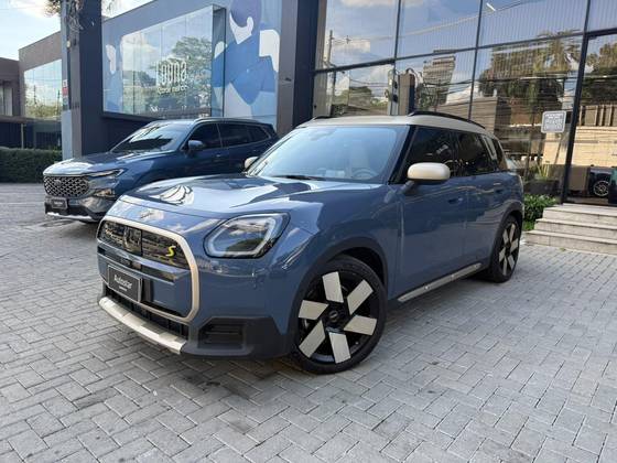 MINI COUNTRYMAN 66,45 KW ELÉTRICO SE TOP ALL4 em São Paulo, SP