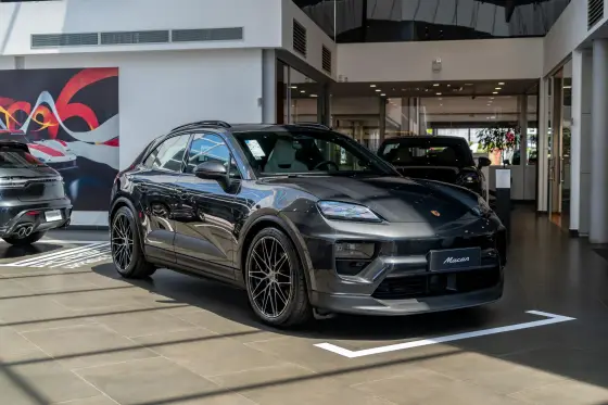 PORSCHE MACAN 4 ELÉTRICO em Brasília, DF