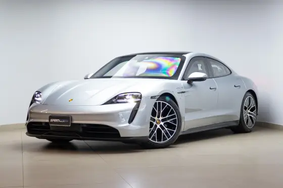 PORSCHE TAYCAN ELÉTRICO em São Paulo, SP