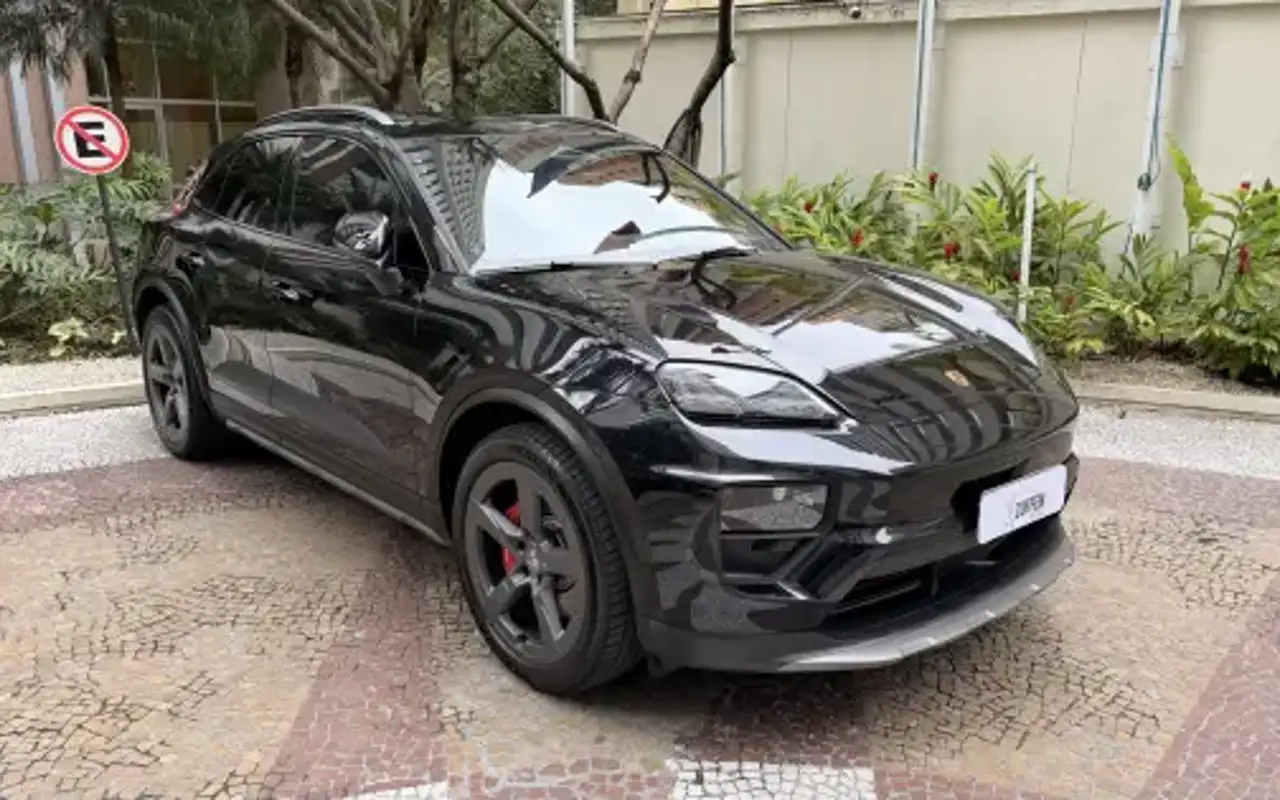 PORSCHE MACAN 4S ELÉTRICO — foto 1 de 10