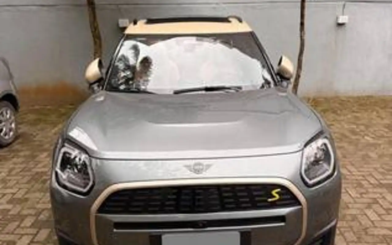 MINI COUNTRYMAN 66,45 KW ELÉTRICO SE TOP ALL4 — foto 1 de 8